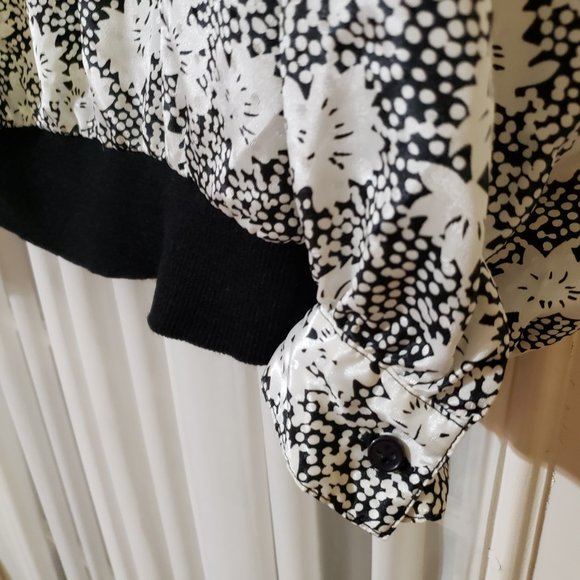 Shell Blouses (two) - Picture 10 of 10